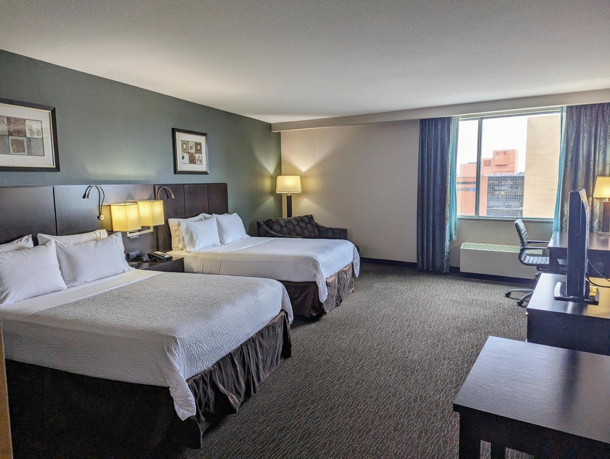 Holiday Inn Saskatoon Downtown By Ihg Exterior photo